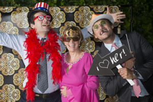 wedding photo booth - group with sunglasses and hats